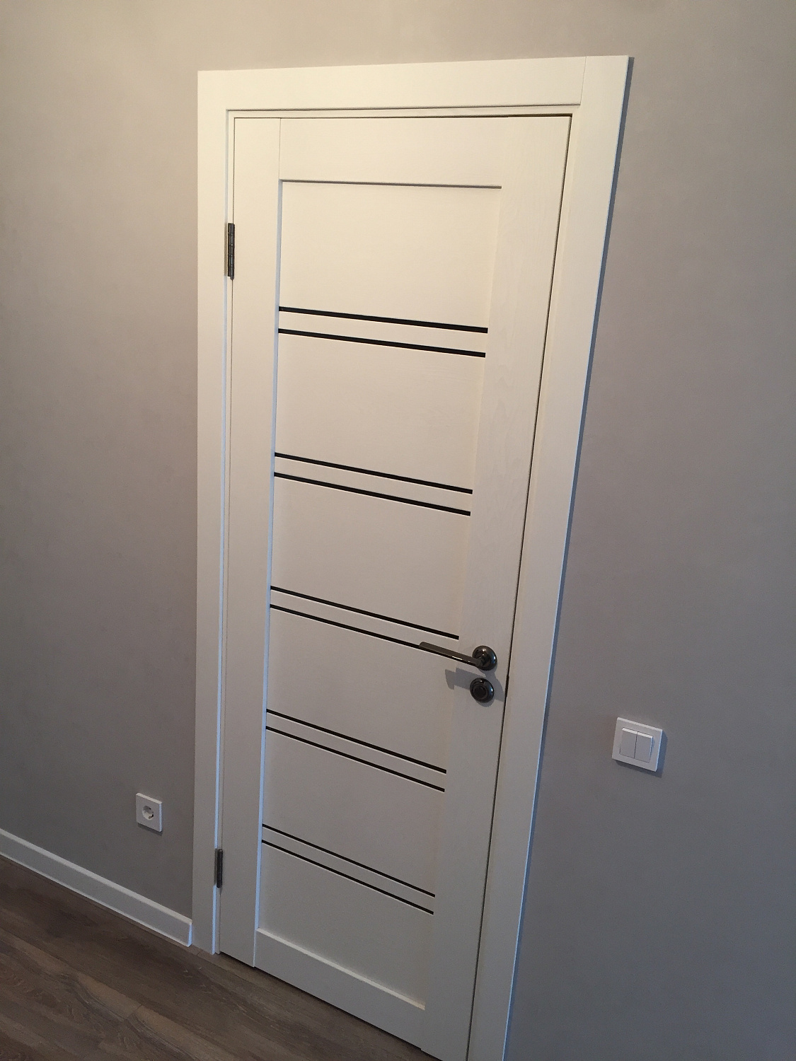Установка межкомнатных дверей в Краснодаре, ЖК Гарантия (ул. Дежнева)