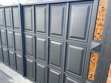 МЕТАЛЛИЧЕСКИЕ ВОРОТА  С КАЛИТКОЙ (3,5 м х 2,10 м) (1 м х 2,10 м)