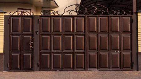 МЕТАЛЛИЧЕСКИЕ ВОРОТА С КАЛИТКОЙ (3,5 м х 2,20 м) (1 м х 2,20 м)